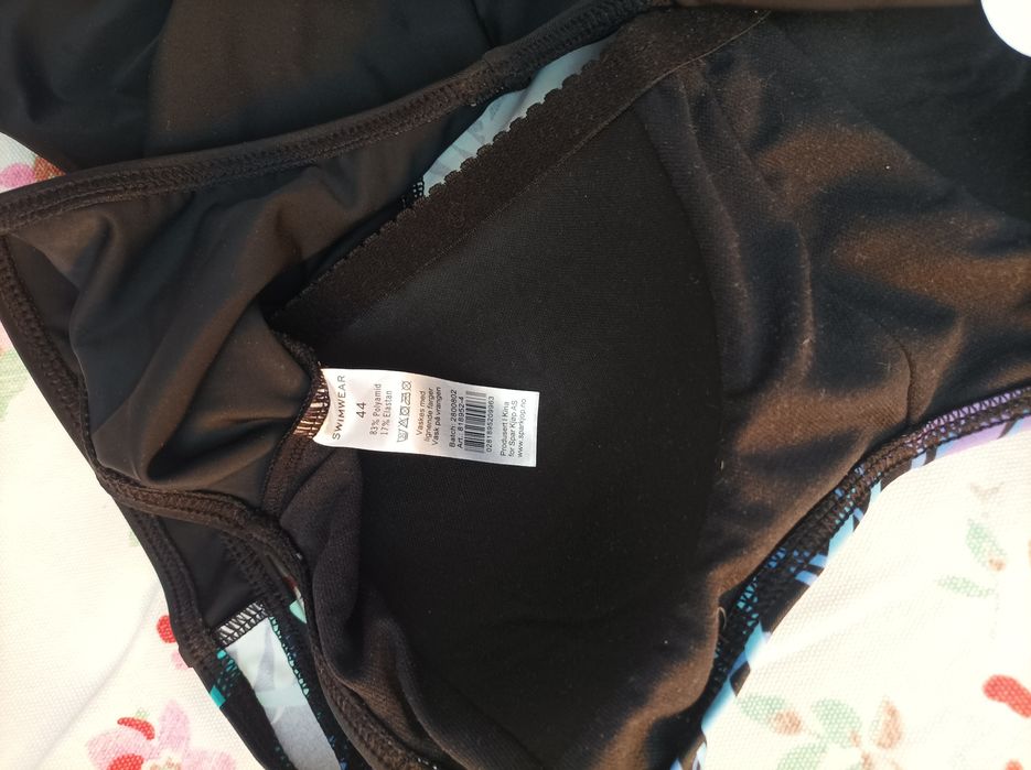 44 wyszczuplający modelujący kostium kąpielowy