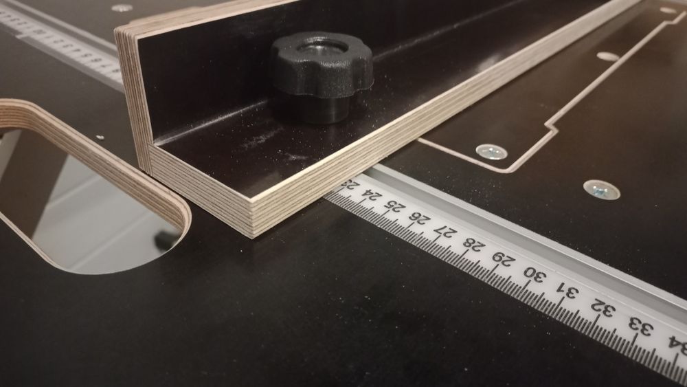 Стіл верстак  монтажний