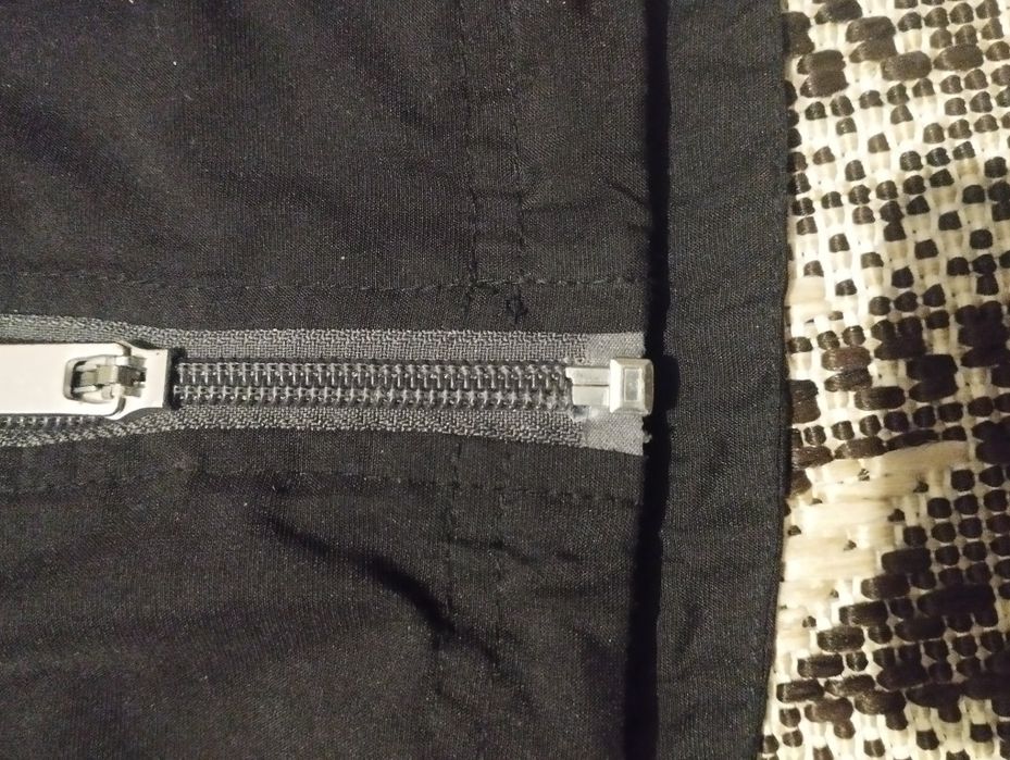 Куртка, вітрова 146 розмір.