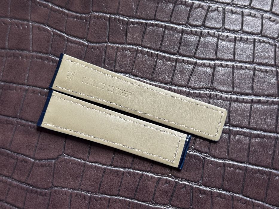 Breitling Navitimer, B-1 i inne pasek granatowy