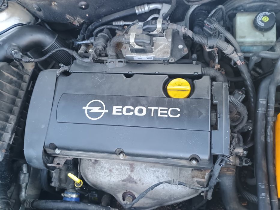 Silnik kompletny opel astra h 1.6 z16xep