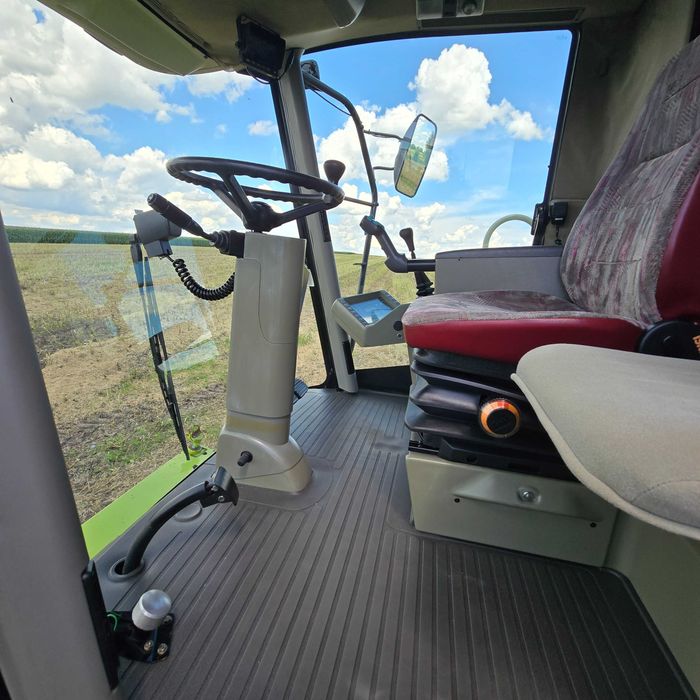 Свіжопривезений комбайн клас lexion 420