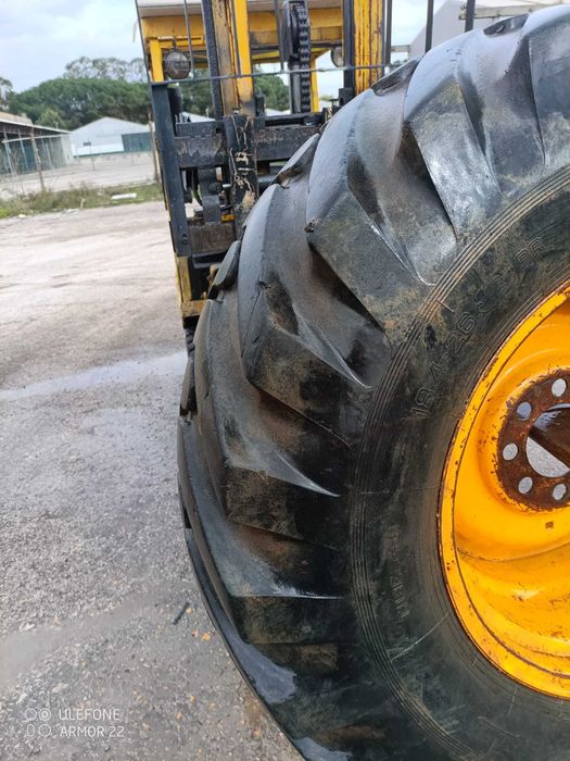 Roda completa 18.4-26 para retroescavadora JCB 3CX