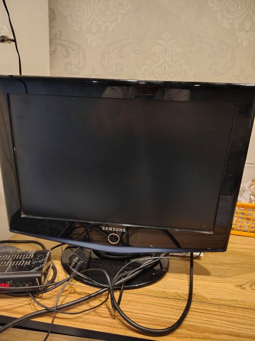 Telewizor/monitor Samsung 19 cali