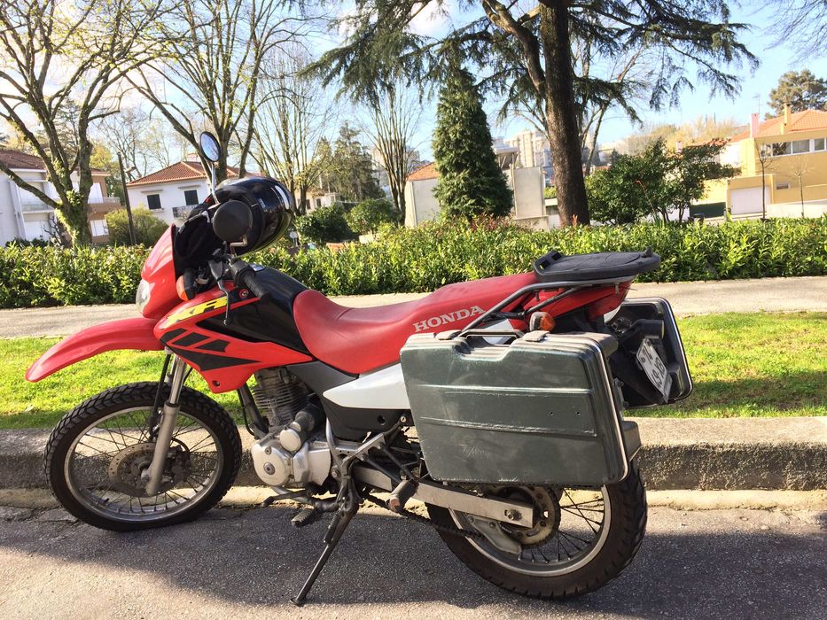 Honda XR 125 L | 2004 | 28000 km | Muito estimada