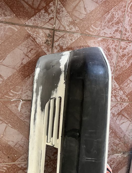 Pára-choques Frente Mercedes w201 / 190D com LIFT
