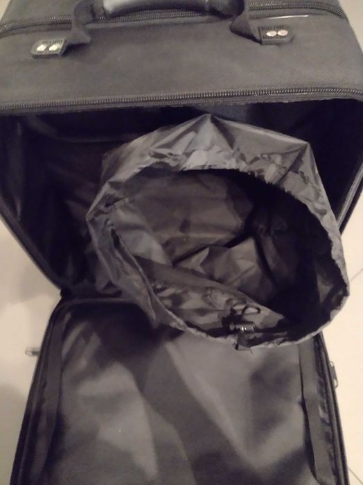 Torba na kółkach walizka delegacja