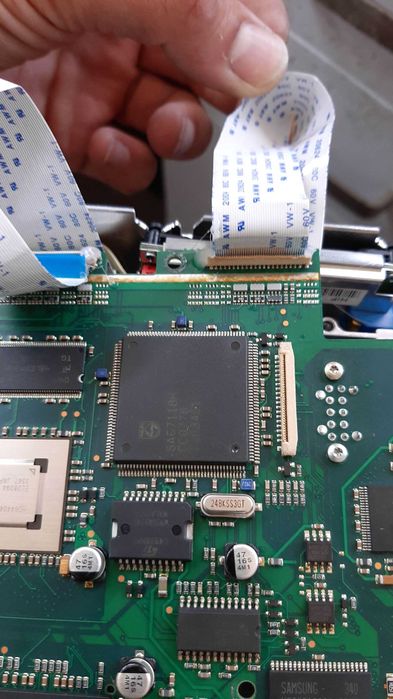 Naprawa nawigacji BMW CCC/CIC – E60 E90 E70 + PL + 2 lata GW – 499zł