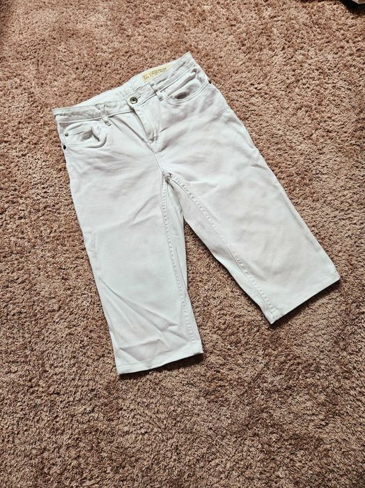Krótkie spodnie spodenki białe letnie jeansowe 34 esmara lidl