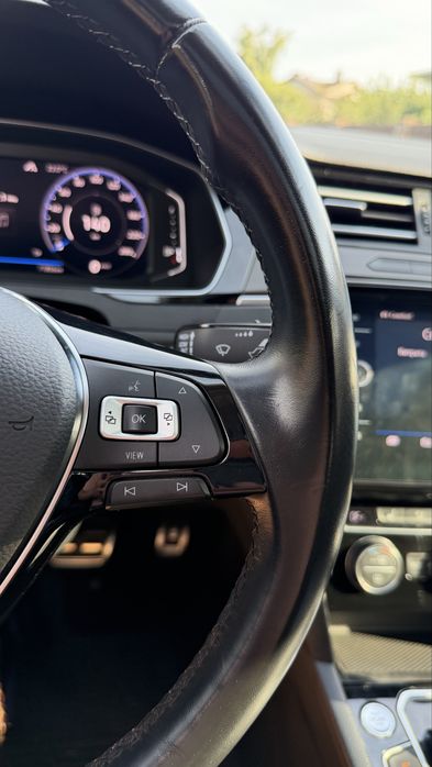 Продам свій volkswagen arteon 2020р ЦІНА !!!