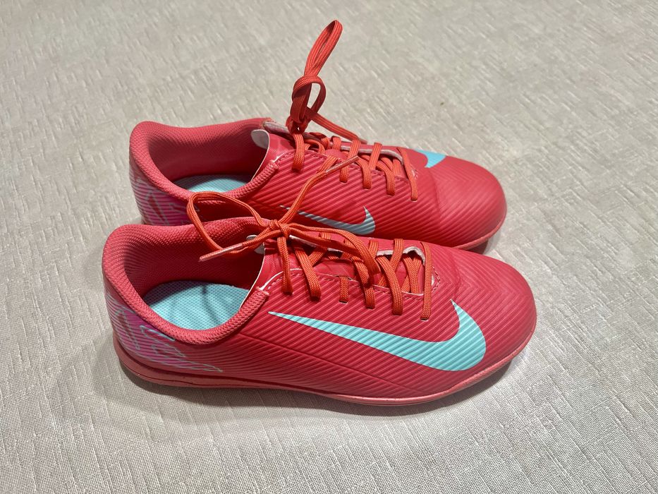 37,5 Nike Mercurial Vapor 16 Club Adults Astro Turf Football Boots - Vermelho