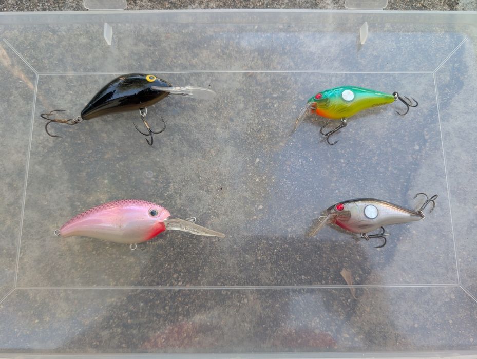 Amostras de pesca,colheres e Jiggs