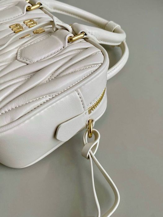 Сумка в стилі Miu Miu Arcadie matelassé nappa міу міу аркадіа