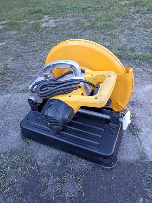 Piła DeWalt do metalu
