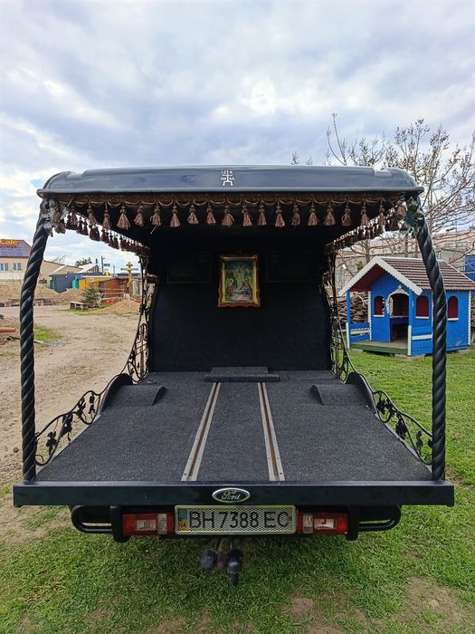 Катафалк Ford Ranger