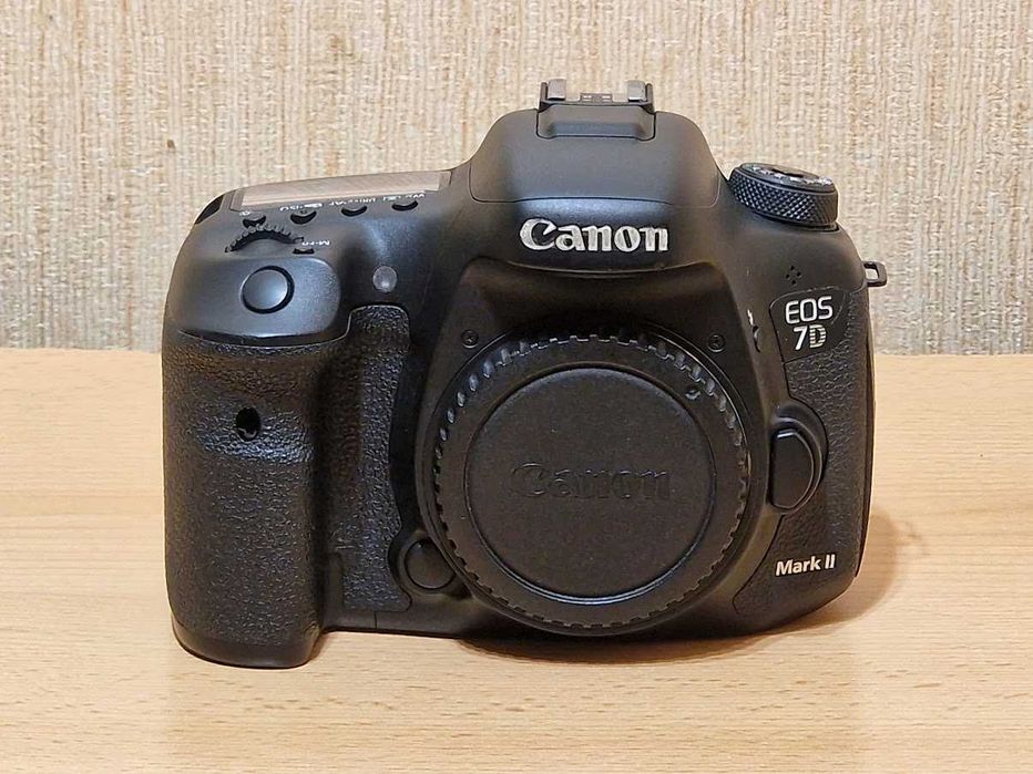 canon eos 7d - купити цифрові фотокамери - Ціна на OLX.ua