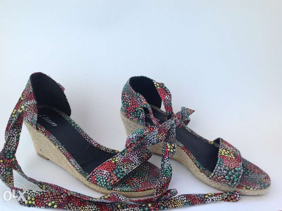 Sandálias de mulher com cunha tamanho 38 Etam