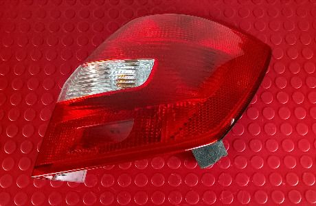 Farolim Stop Dto - SKODA FABIA II (542)