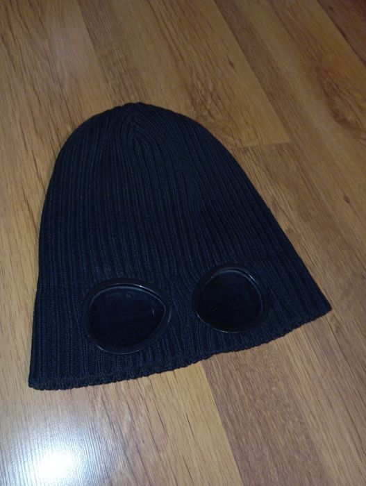 шапка cp company