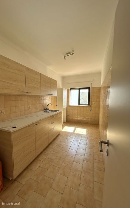 Apartamento T1 espaçoso perto da praia da Oura — Albufeira E Olhos De Água, Faro