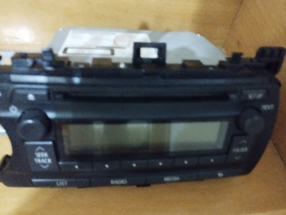 Radio automóvel Panasonic