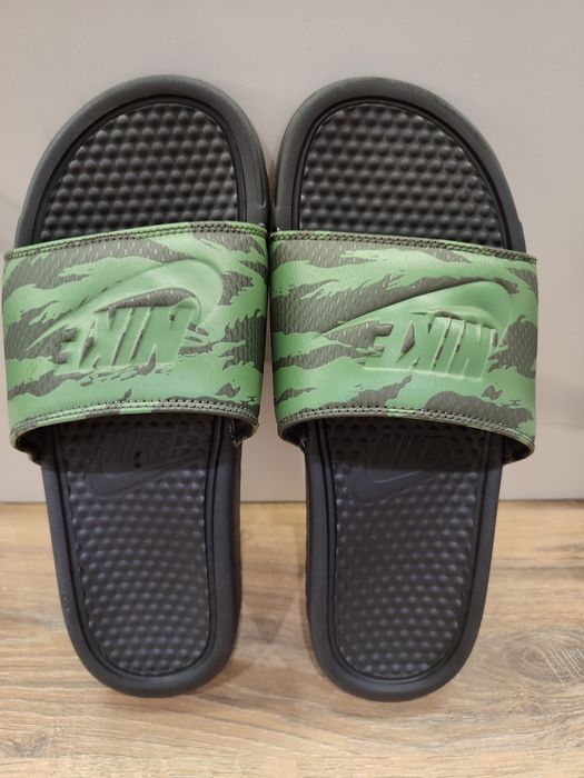 Шльопанці фірмові  Nike