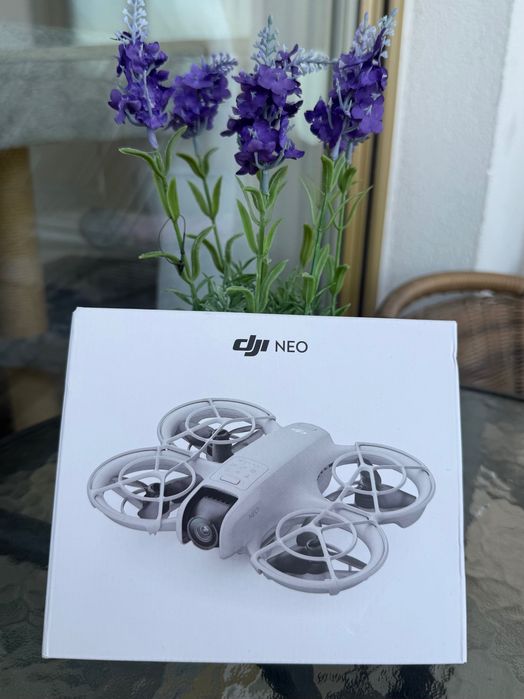 DJI Neo Fly More Combo