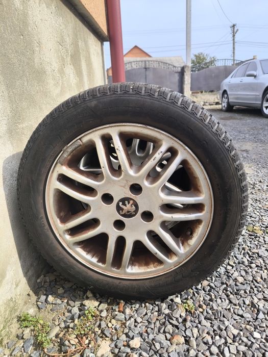 Шины с диском 4 штуки