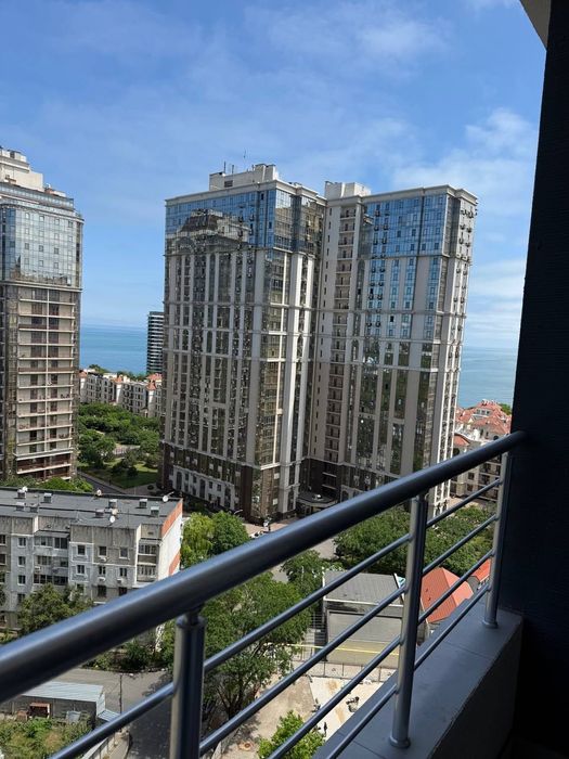 $77 000 | Квартира с боковым видом на море в ЖК «Атмосфера»