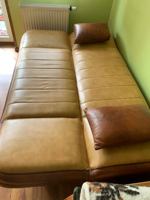 Sprzedam skórzaną kanapę, wersalkę używaną
