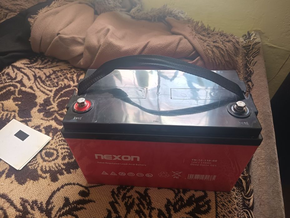 Zasilacz awaryjny UPS marki Kemot PROsinus 1000i