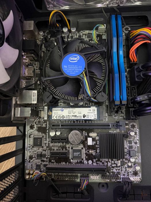 Продам компьютер