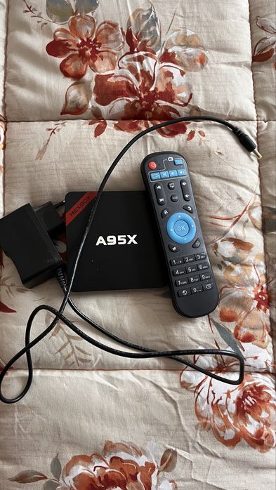 Box TV  completa usada