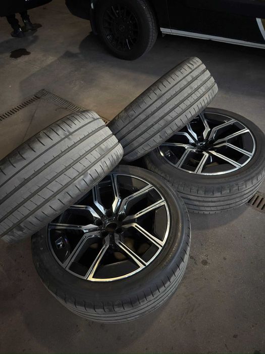 Jantes BMW G70 Serie 7 5x112 R20"
