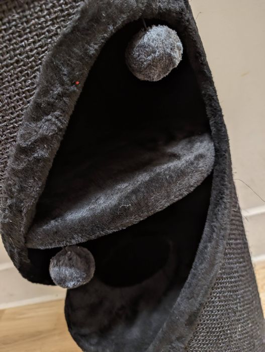 Diogenes Diagonal Basic Drapak Wieża dla Kota 36x75cm Czarna