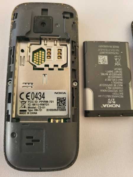Telefon komórkowy NOKIA C2-01