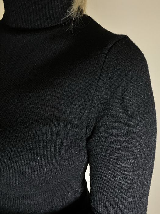 Гольф чорний Zara (водолазка)