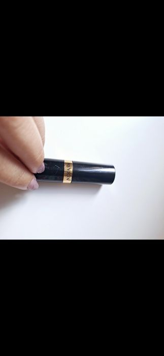 Batom vermelho/ encarnado64585116602497122