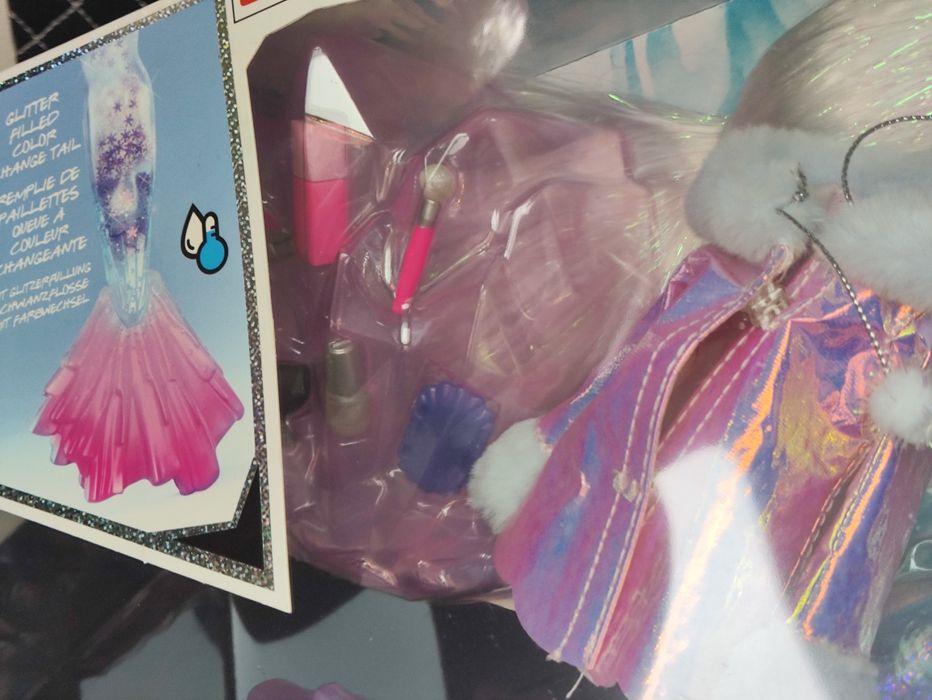 Mermaze Mermaiadz Winter lalka syrena Crystabella color change