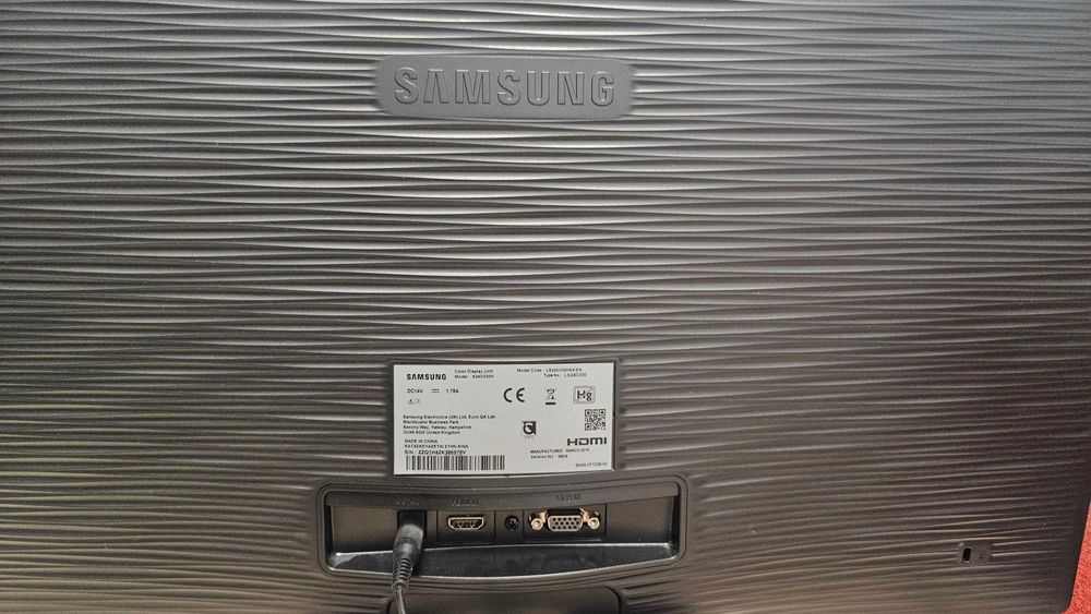 Monitor Samsung 24'' HDMI64286369420547122