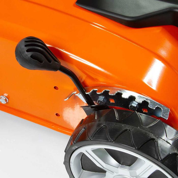 Wertykulator aerator spalinowy 2 wałki DEMON