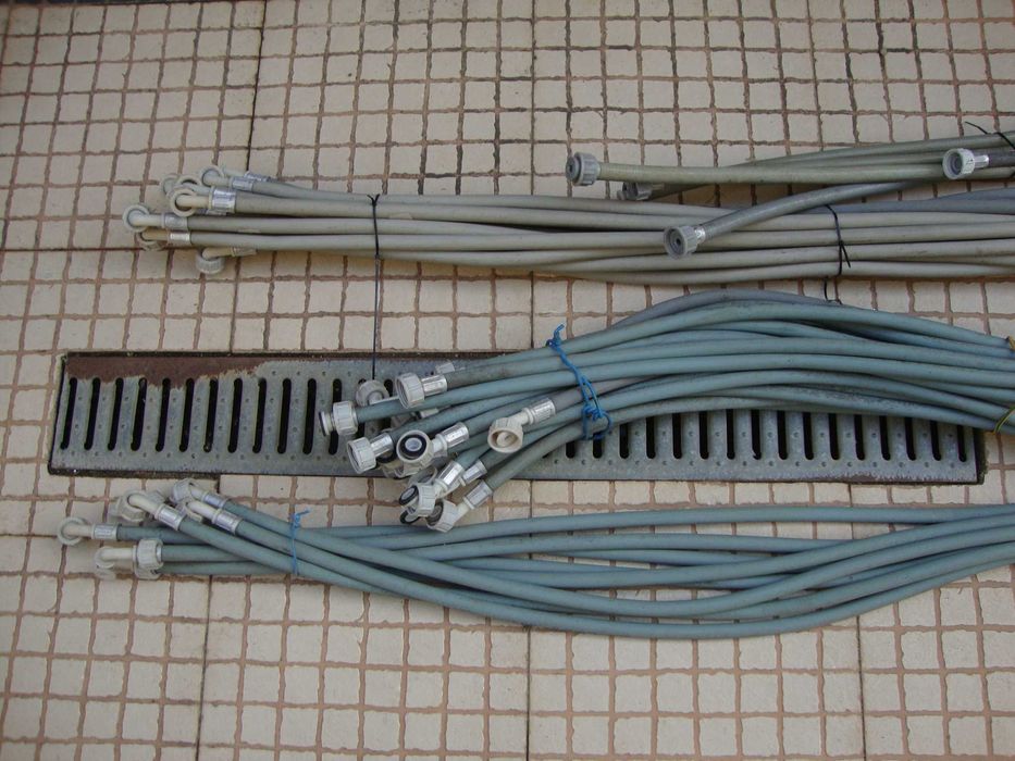 Mangueiras p água p máquinas de lavar e outras c rosca nos dois lados