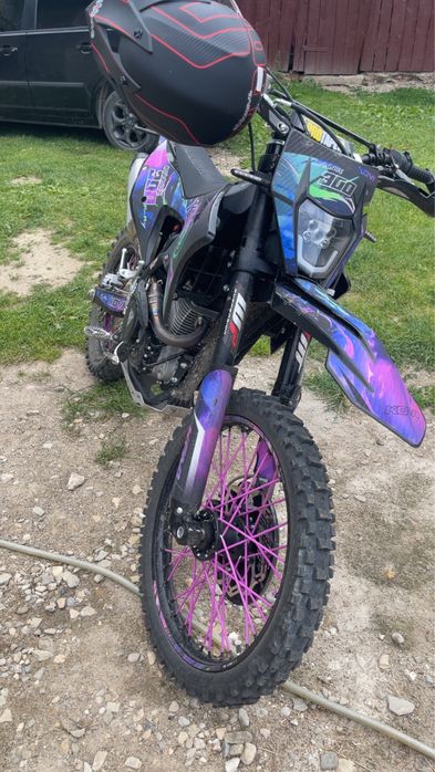 Продам кові адванс 300
