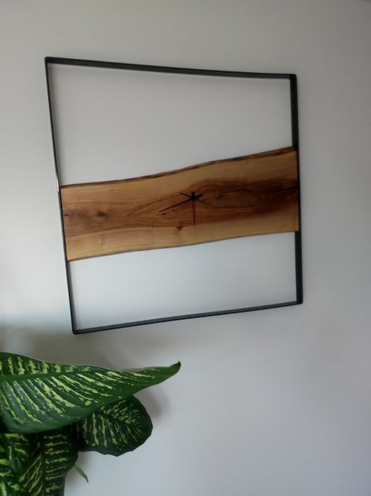 Piękne zegary z drewna