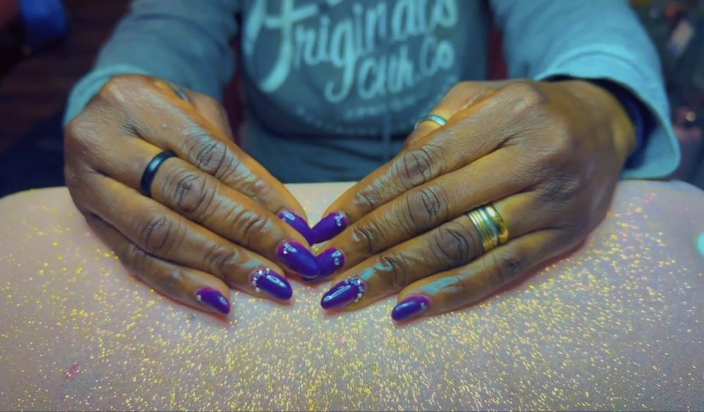 Modelo de unhas de gel