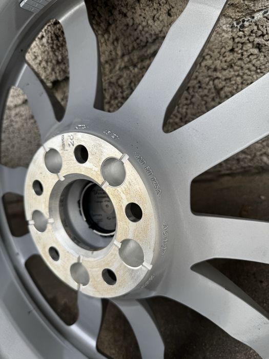 Oryginalne Nowe Felgi R18 Audi 4N0 Audi A7 A6 C8 C7 A5 Q5 A4 Allroad