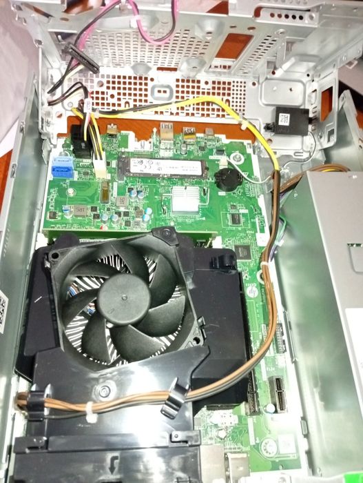 Desktop HP Pro SFF 400 G9 i5 VPro 13500