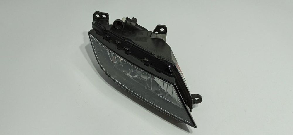 FAROL DE NEVOEIRO ESQUERDO SEAT IBIZA (6J5) REFERENCE