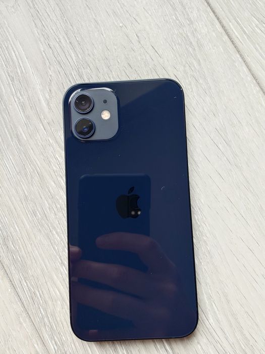 iPhone 12 128GB black sem único risco