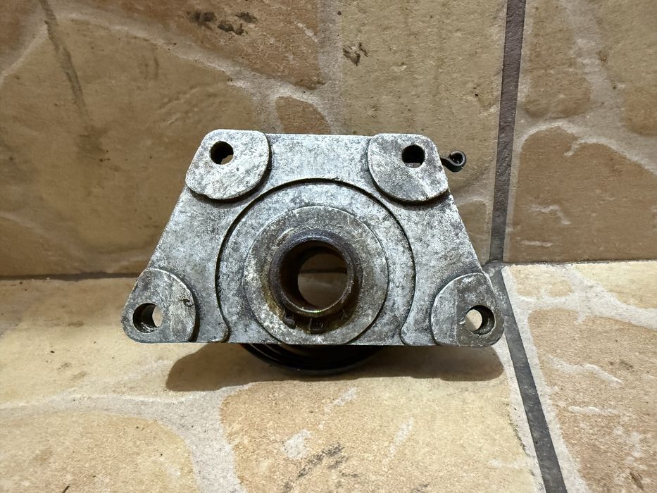 Zębatka startera półksiężyc z podstawą Jawa 175 model 356 org wysyłka